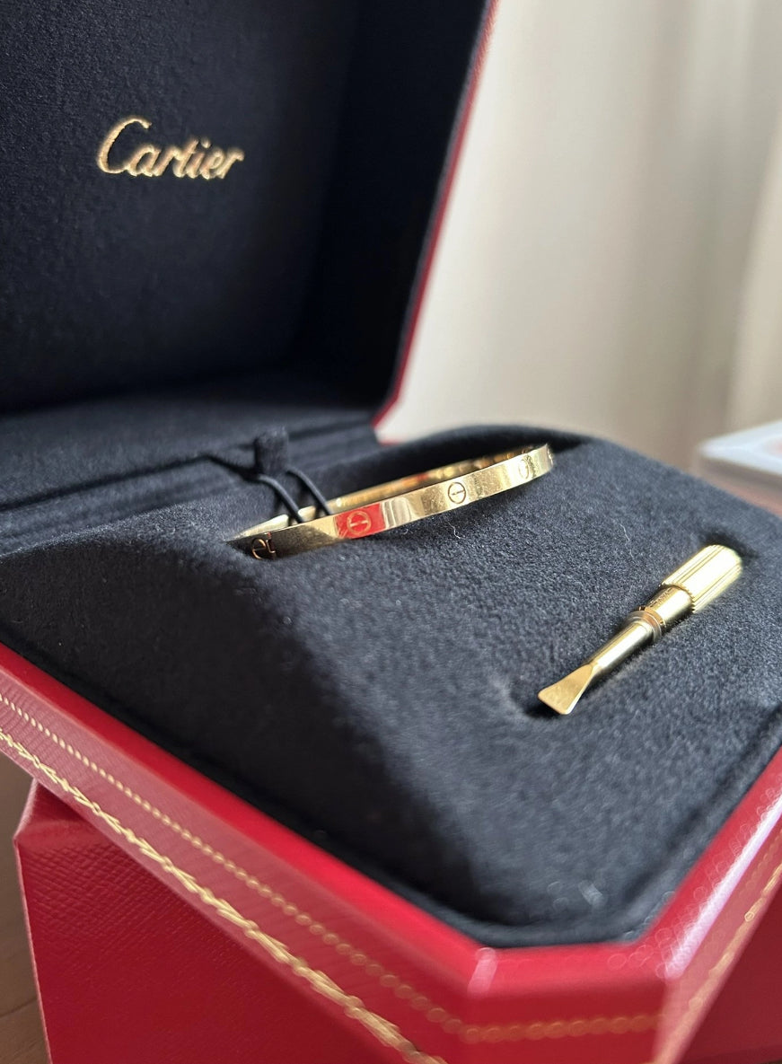 Cartier love